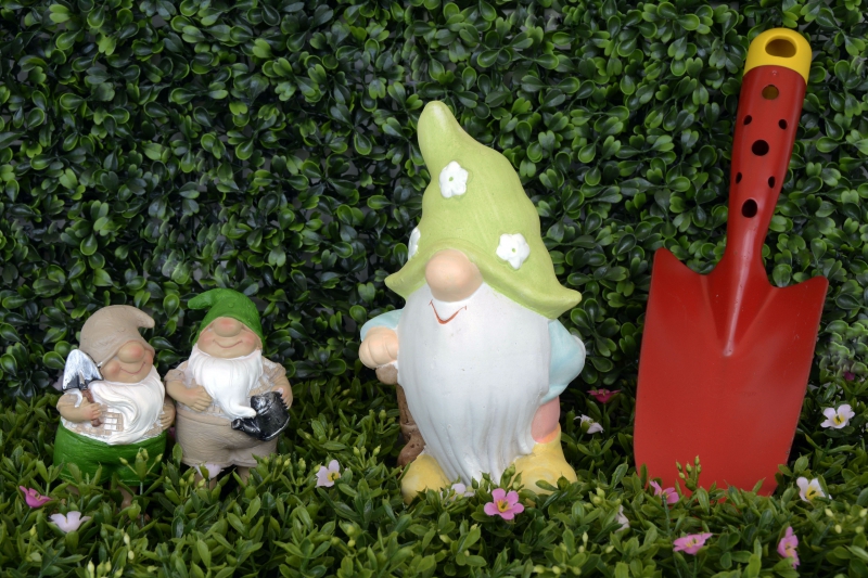 jardinerie-LA VALETTE DU VAR-min_garden-gnome-1404358